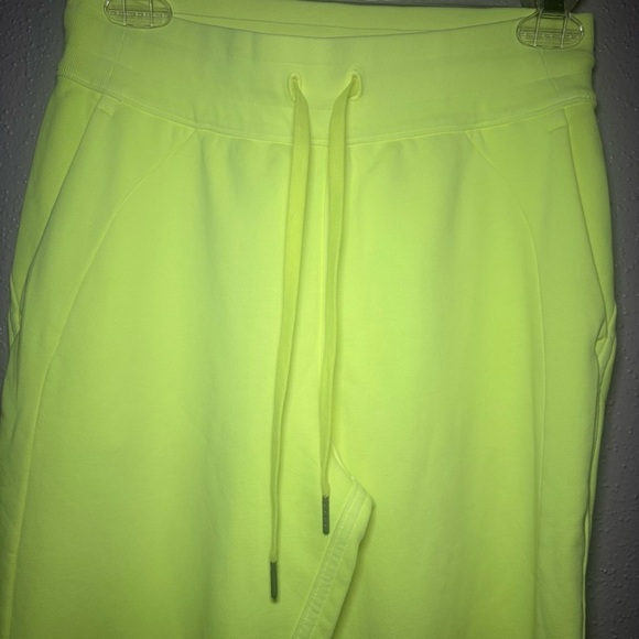 Lululemon Scuba HR Jogger Neon Wash Womens size 4 - Picture 4 of 7